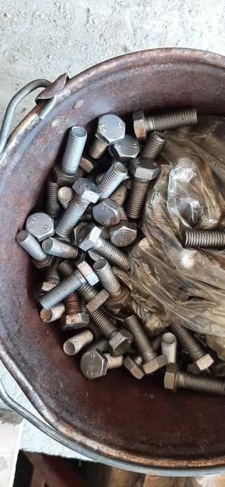 Болт с гайкой М 14