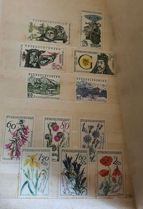 Продавам колекция от Чехословашки марки