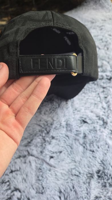 Șapcă Fendi Black
