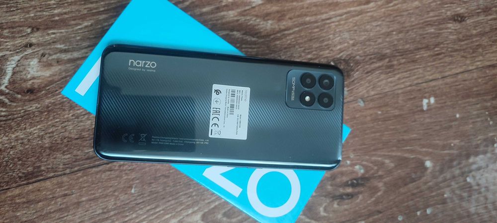 Realme narzo 50 идеальное состояние