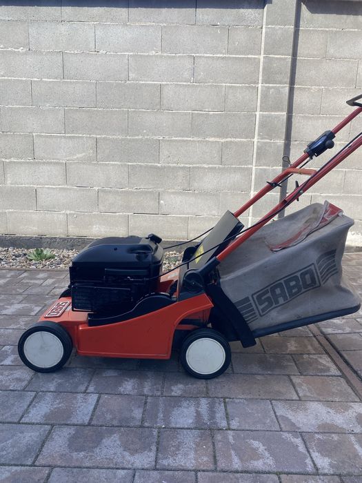 Mașină SABO de tuns iarba-gazon mulcire  Briggs Stratton