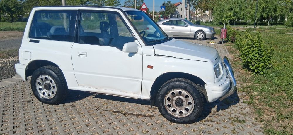 Vând Suzuki Vitara 16BENZINA Dudestii Noi • OLX.ro