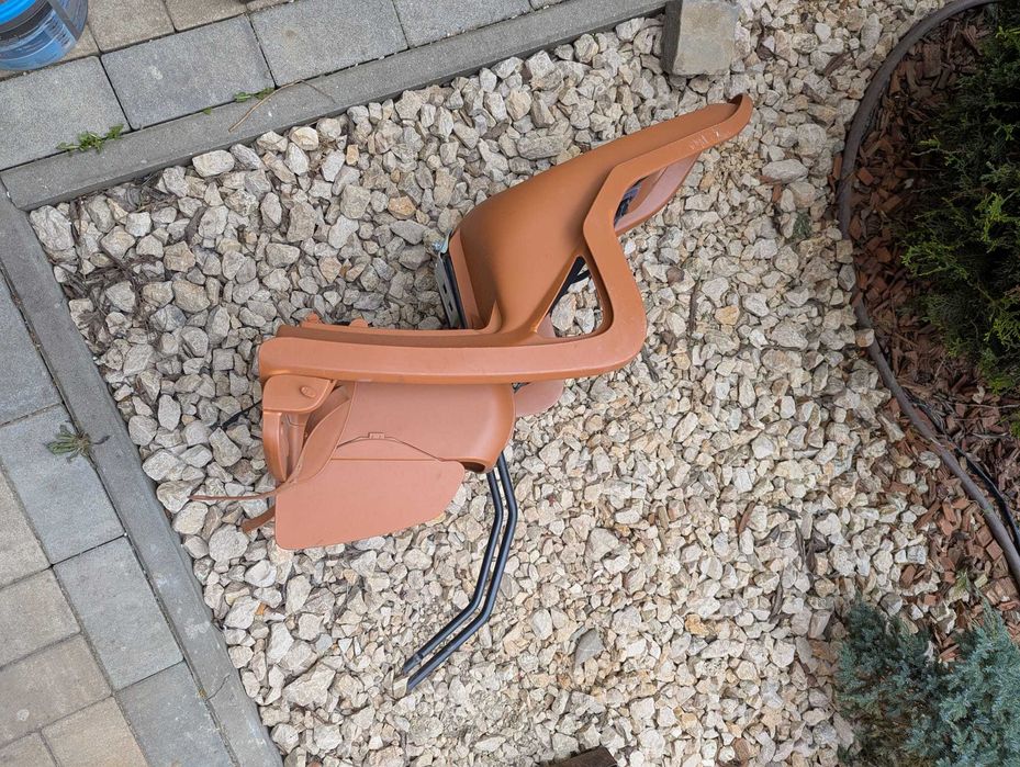 Scaun bebeluș bicicletă Gruvi fixare cadru maro