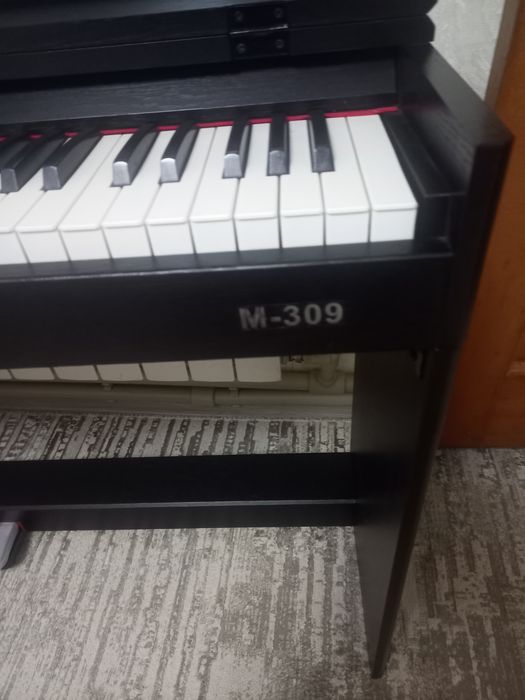Продам электронное пианино