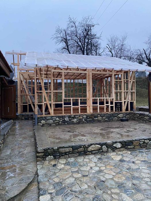 Градинско бунгало /студио / от дърво