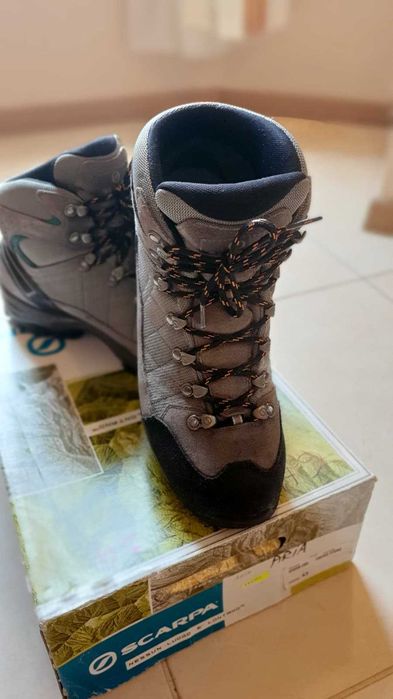 Ghete / Bocanci Scarpa Kailash marimea 43