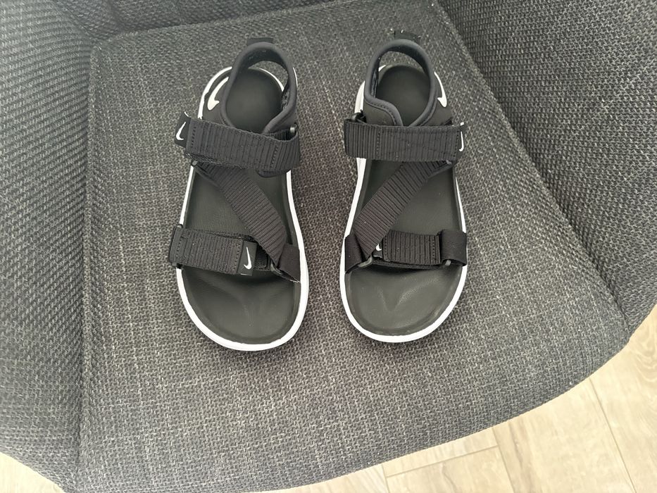 Сандали Nike за момиче