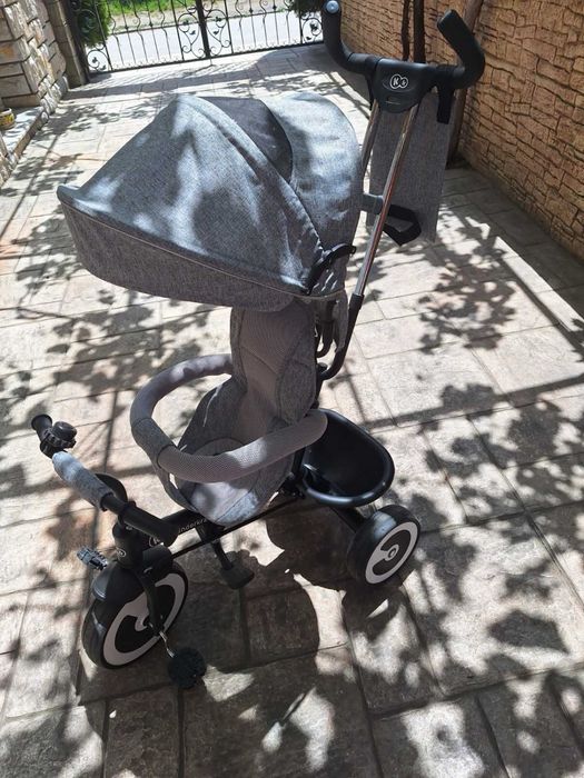 Триколка Kinderkraft Aston