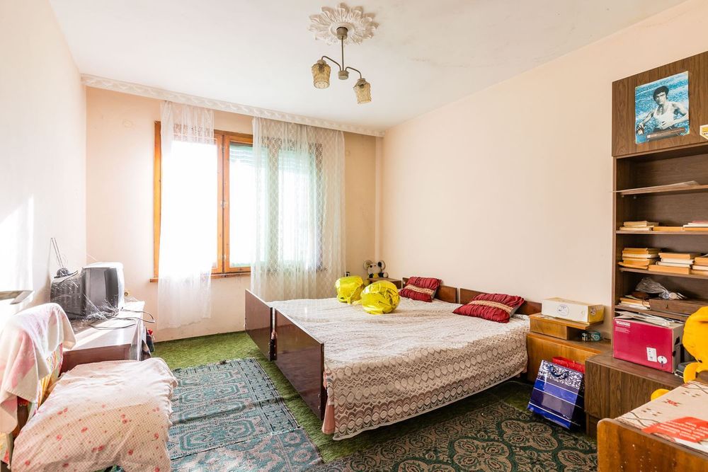Продава се Къща в с. Гривица, Област Плевен - 150 кв.м за 967 €/кв.м - Снимка #8