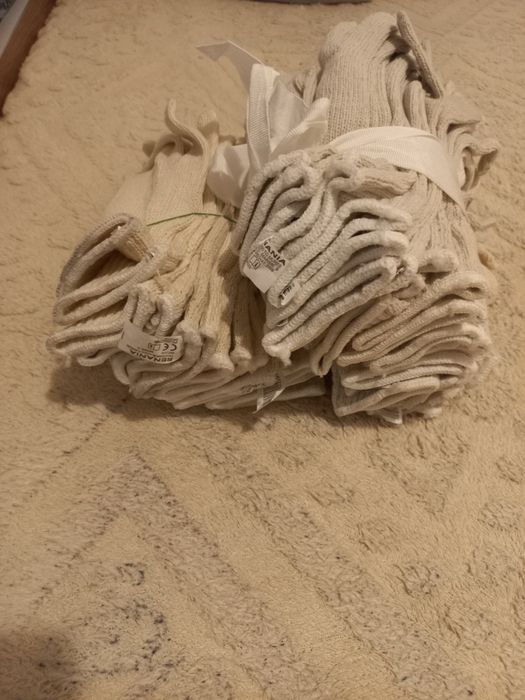 Vând Mânuși de muncă