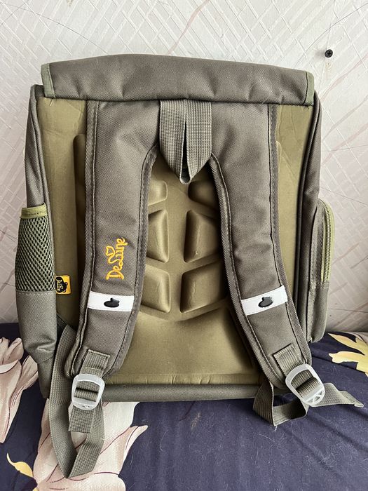 Рюкзак школьный