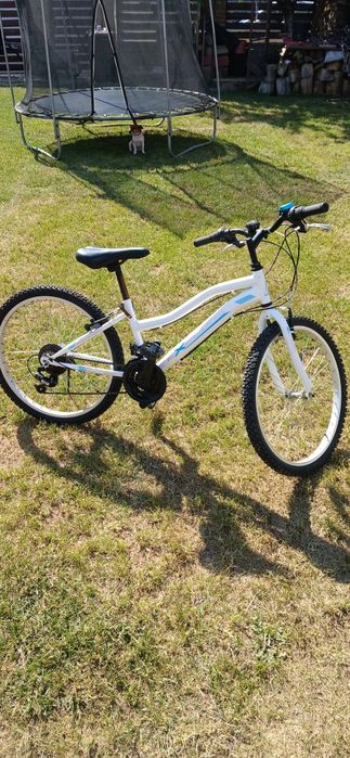 Vând bicicleta 24 inch