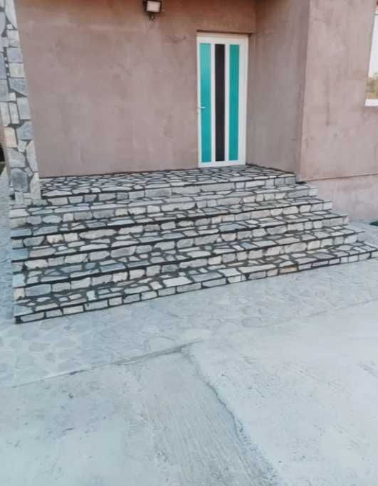 Piatra naturala pentru soclu casa si gard