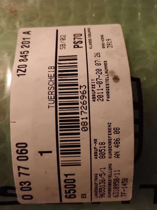 Vând Urgent - Geam fața stânga Skoda Octavia II