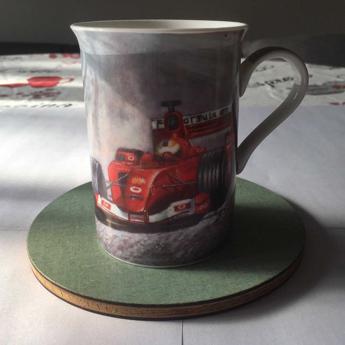 Порцеланови чаши