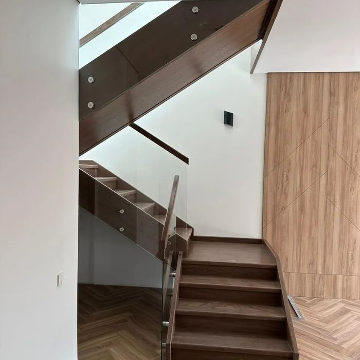 Изготовление деревянных лестниц