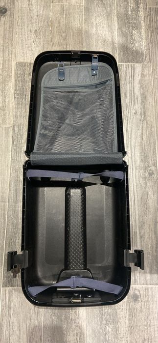 Куфар Aigner - Черен