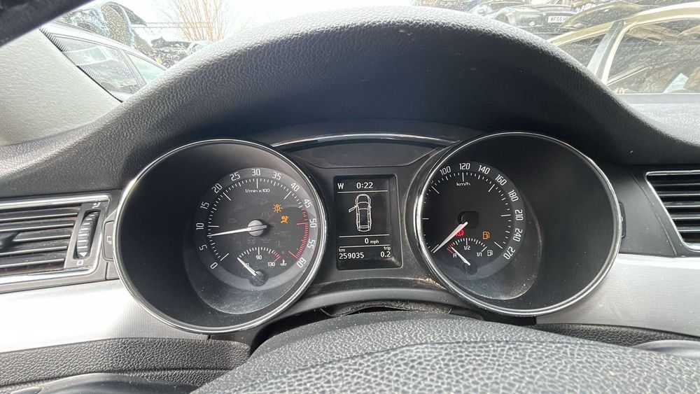 Dezmembrez Skoda Superb an 2011 2,0 tdi cod motor cffb euro 5