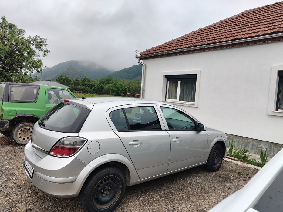 OPEL Astra 2010 — imagine 3