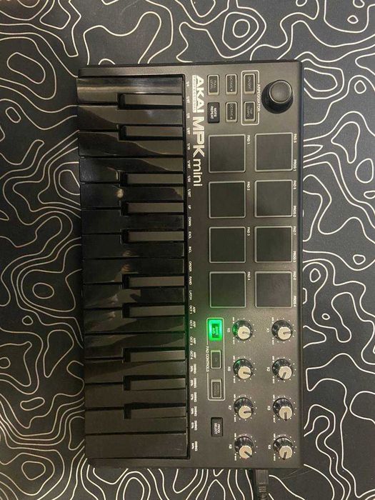 Миди - Клавиатура Akai MPK Mini Black Edition