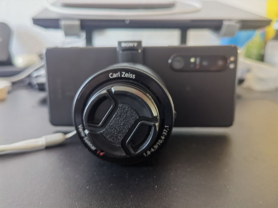 SONY QX100 объектив