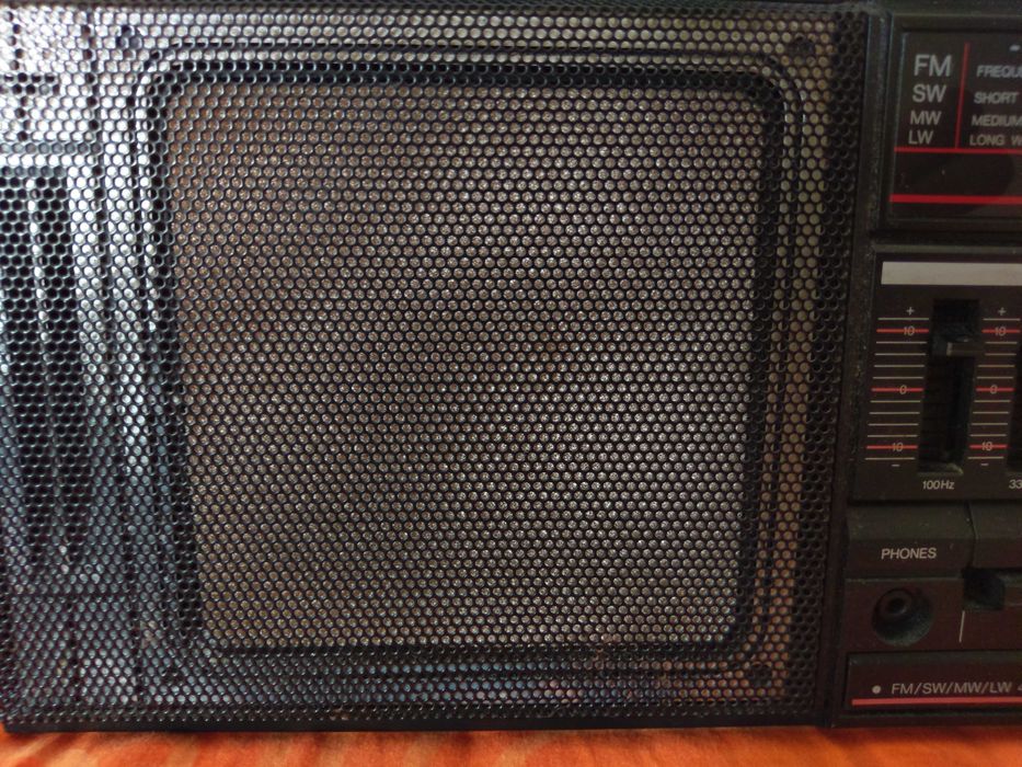 Радиокасетофон SALORA SP703 - Финландия.