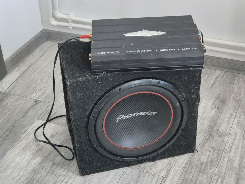 Subwoofer 12" Pioneer 1300W RMS și Statie