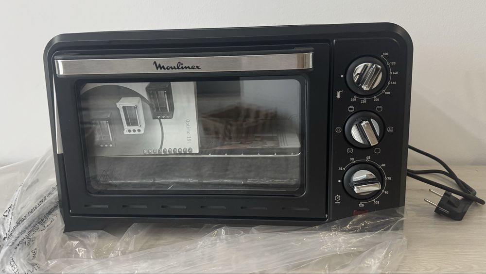 Cuptor electric Moulinex Optimo 19L cu convecție | Nou, nefolosit | 1380W