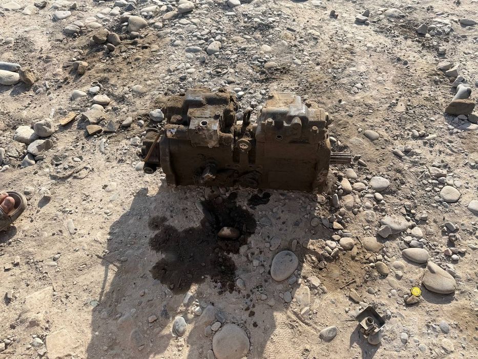 Volvo 145 mator ensha, komyuter, kabellari bilan sotiladi.