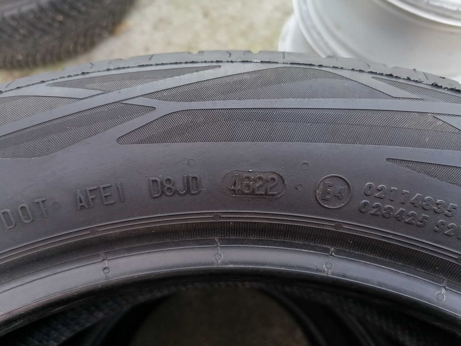 4 бр. Continental 205/55R17 DOT 4622