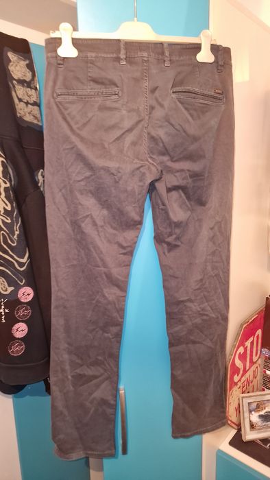 Blugi Hugo Boss Negri