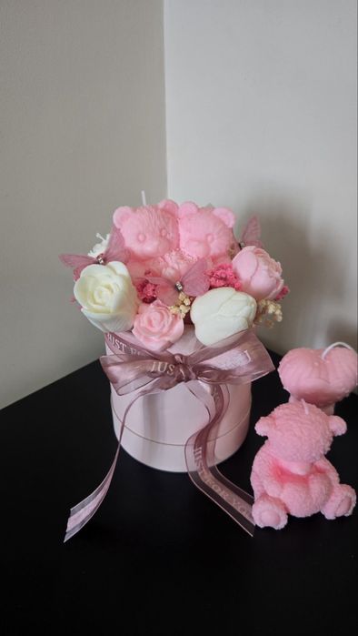 Подаръчни Букети от Ароматни Свещи