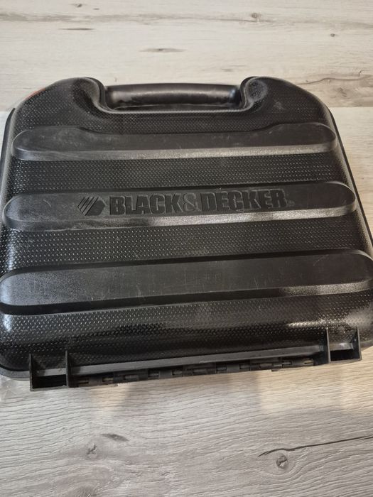 Fierăstrău pendular Black Decker