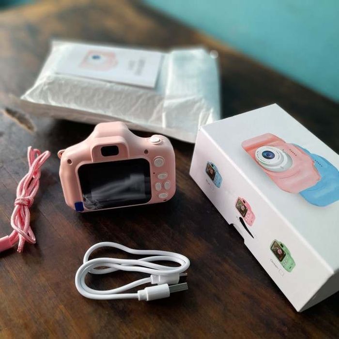 Детски електронен фотоапарат.