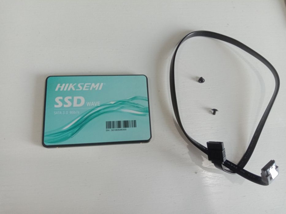 SSD Hiksemi 960gb не рабочий!
