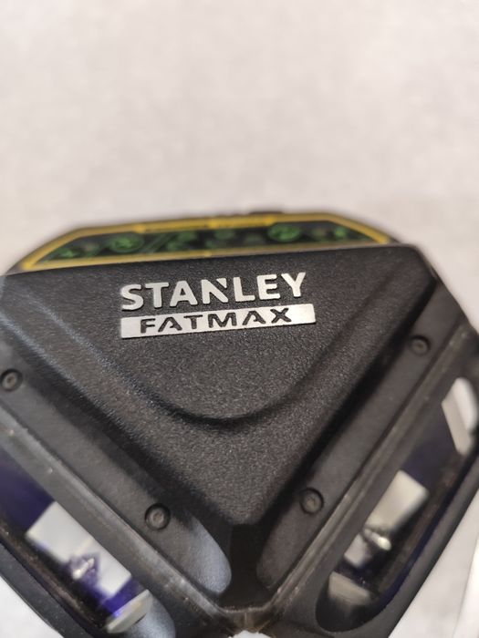 Лазерен нивелир Стенли Stanley FatMax X3G зелен лъч 3D