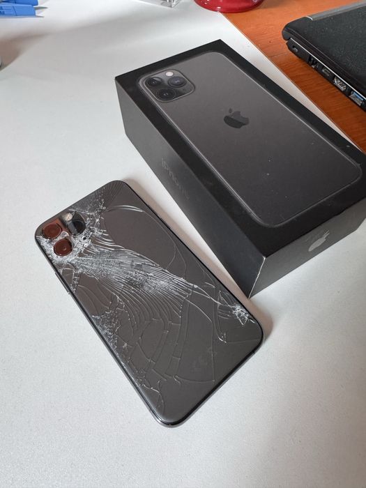 iPhone 11 Pro 256gb отключен за ремонт