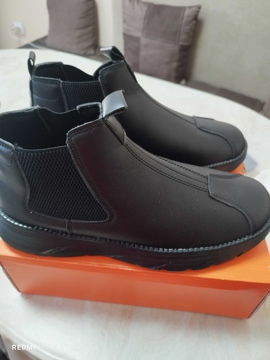 Мъжки боти 42 номер