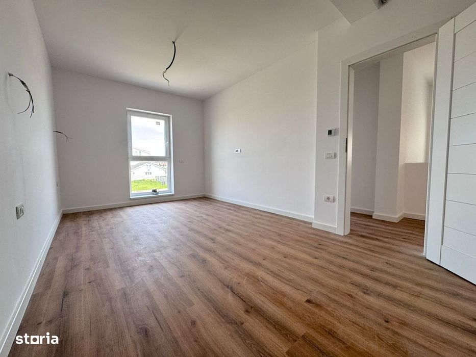 Duplex despartit prin camera tehnica Comision 0 - 189.000 Euro