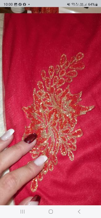 Rochie eleganta rosie cu pietricele sclipitoare