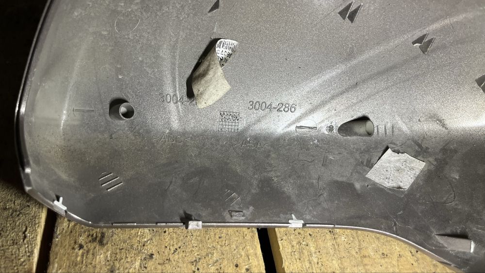 Капак за дясно огледало Nissan Qashqai 2010-