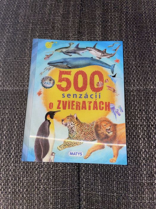 Carte cu 500 de animale poze scris în slovacă dar mai mult sunt imagin