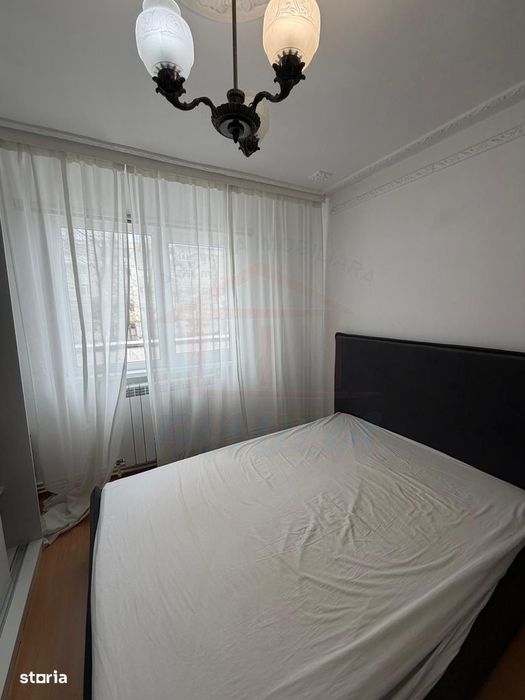 Vanzare apartament cu 4 camere in Micro 39b( k-uri), etaj 1,