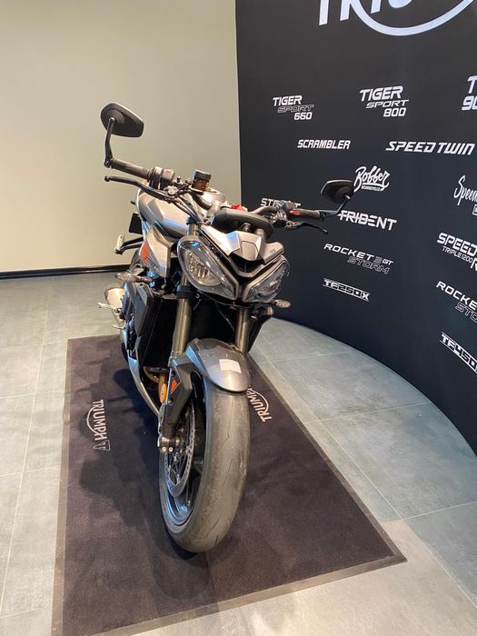 Motocicleta Triumph Street Triple 765 RS Second 2025 | Rate | Leasing