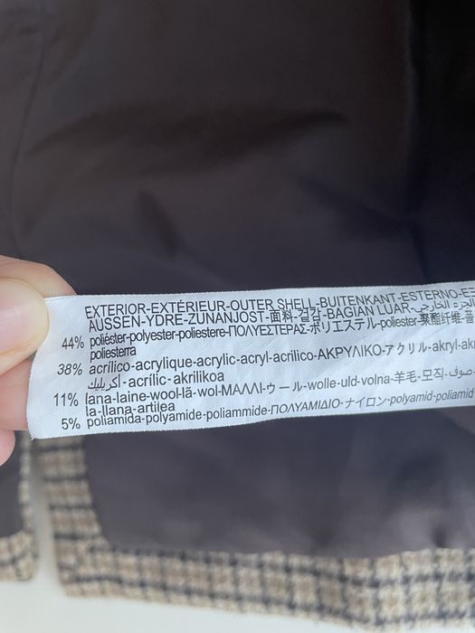 Palton Zara pentru o fată de 10 ani (înălțime 140 cm)