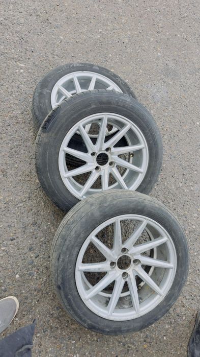 Диск шины автомобильные