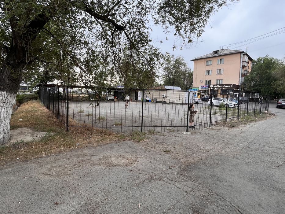 Продам автостоянку