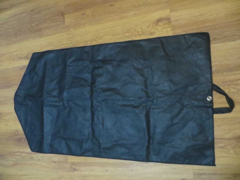 Калъфи за съхранение на дрехи