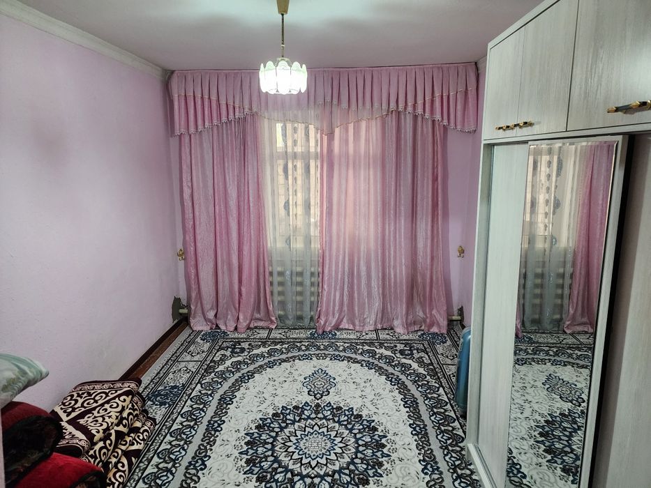 Ховли жой 5 соток  Сотилади !