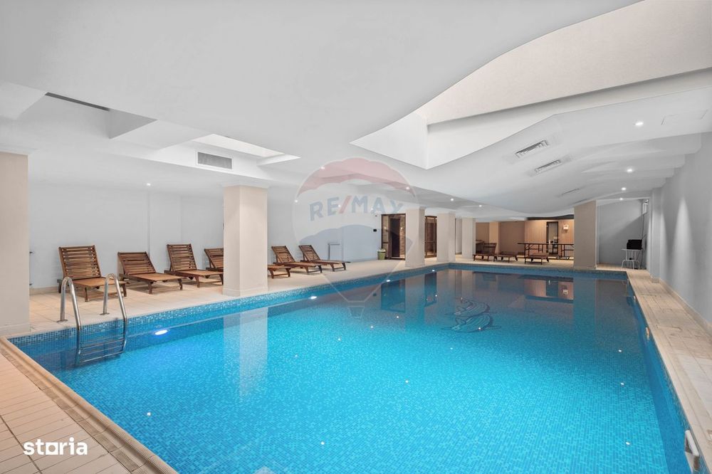 4 camere, semineu, piscina interioara, sauna. sala de sport, parcare